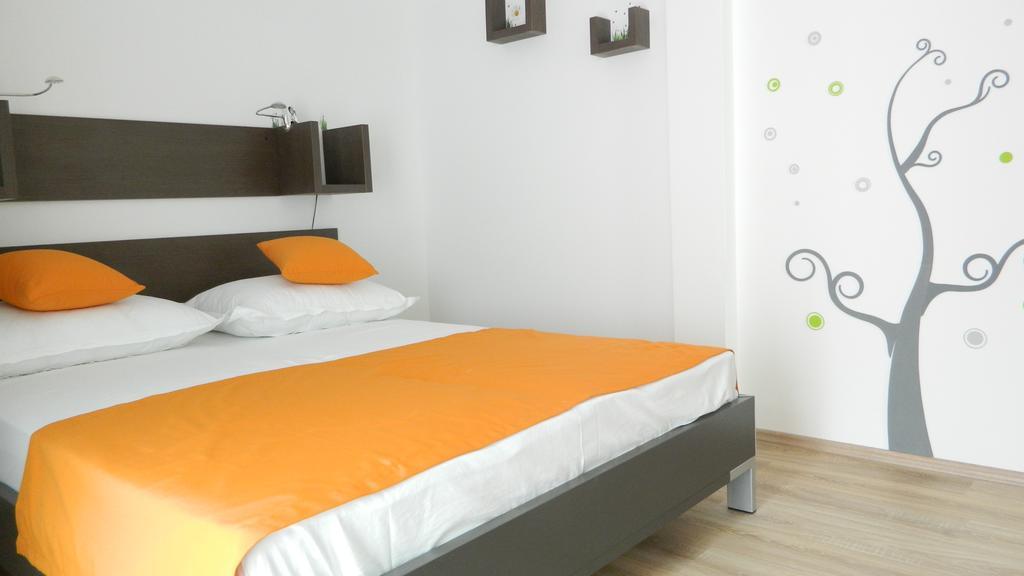 Apartmani Marinovic ポドゥゴラ エクステリア 写真