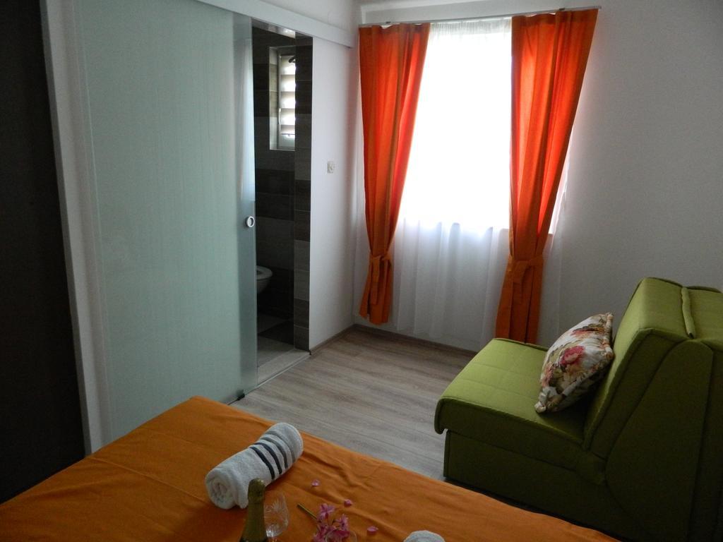 Apartmani Marinovic ポドゥゴラ エクステリア 写真