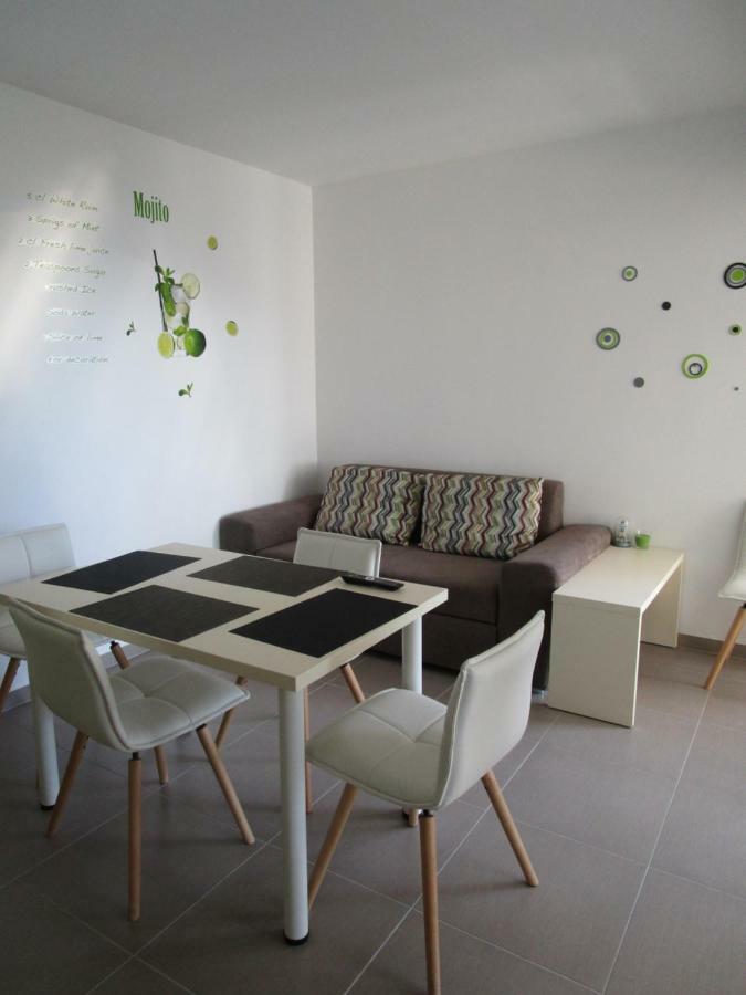 Apartmani Marinovic ポドゥゴラ エクステリア 写真